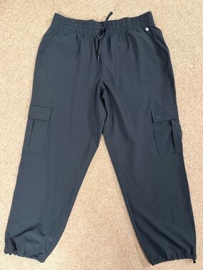 Layers Quick Dry Cropped Jogger Pants